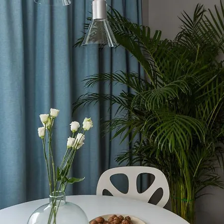 Bielany 3 Min From Metro With 5-meals Per Day Diet Catering, Air Conditioning And Free Parking Apartament