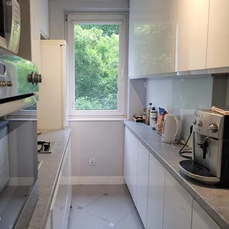 Daire Bielany 3 Min From Metro With 5-meals Per Day Diet Catering, Air Conditioning And Free Parking Varşova