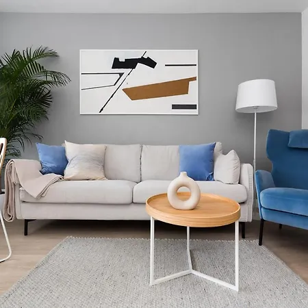 Bielany 3 Min From Metro With 5-meals Per Day Diet Catering, Air Conditioning And Free Parking *